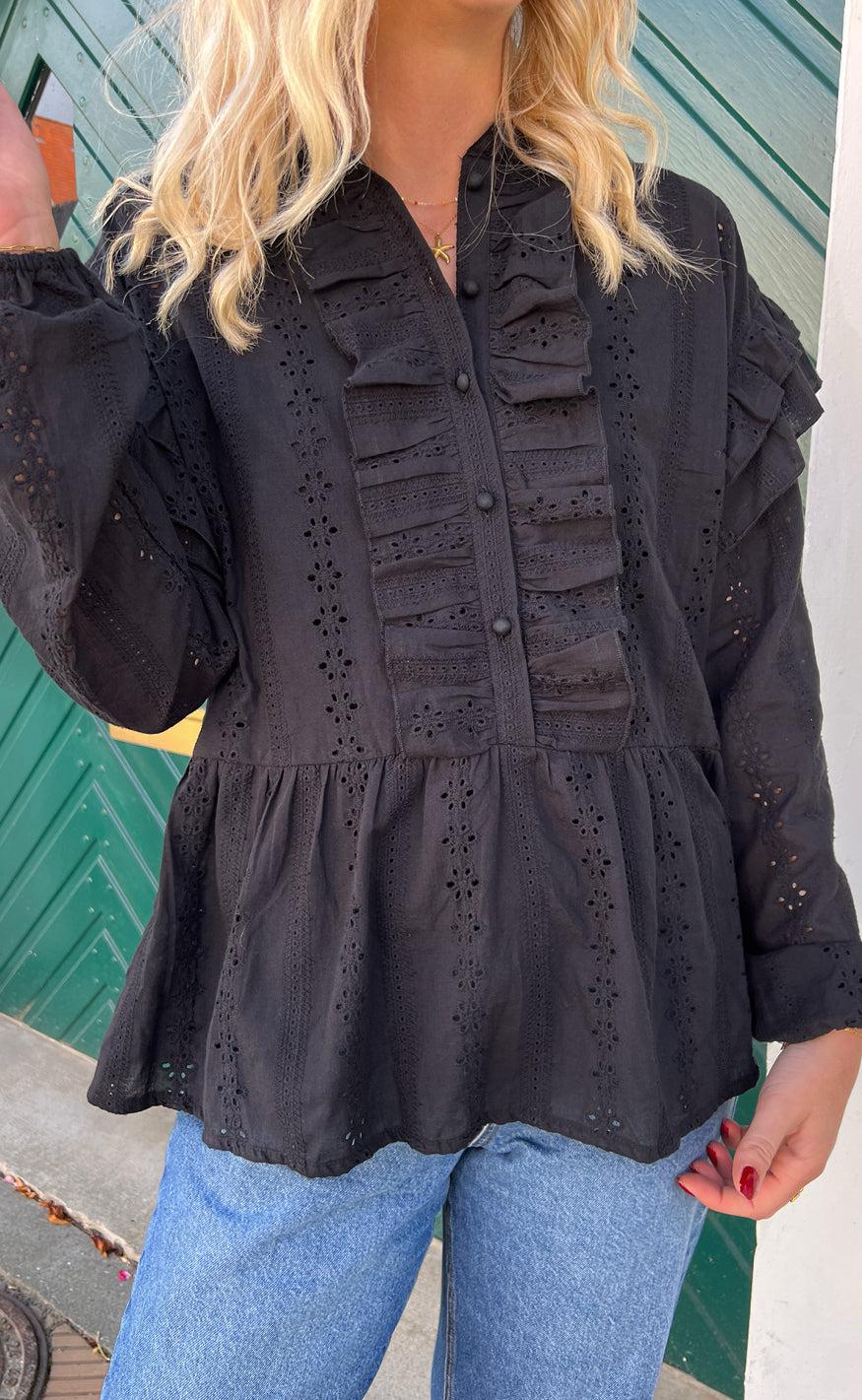 Say INA Copenhagen Bluse - Frida - Black Broderie Anglaise