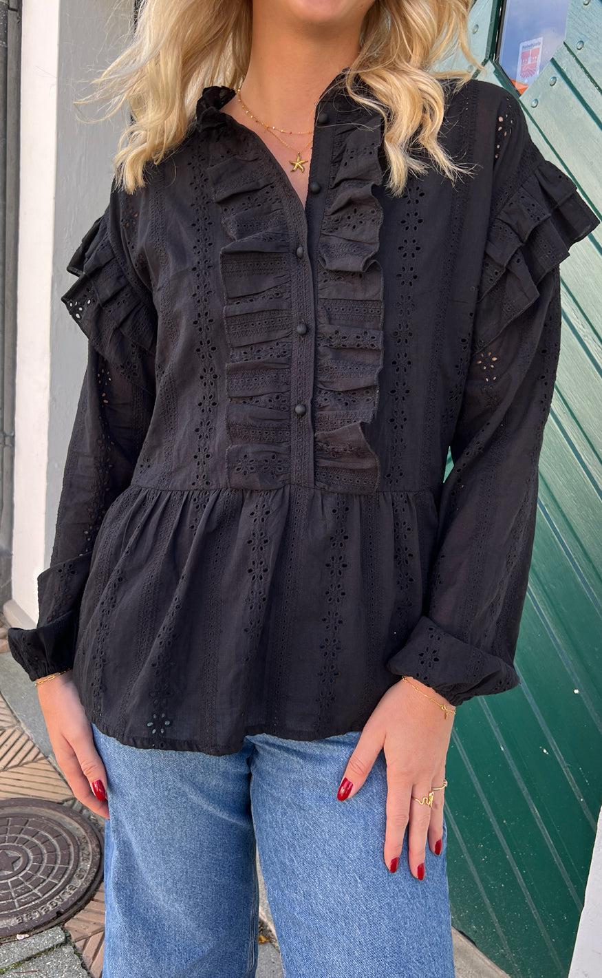Say INA Copenhagen Bluse - Frida - Black Broderie Anglaise