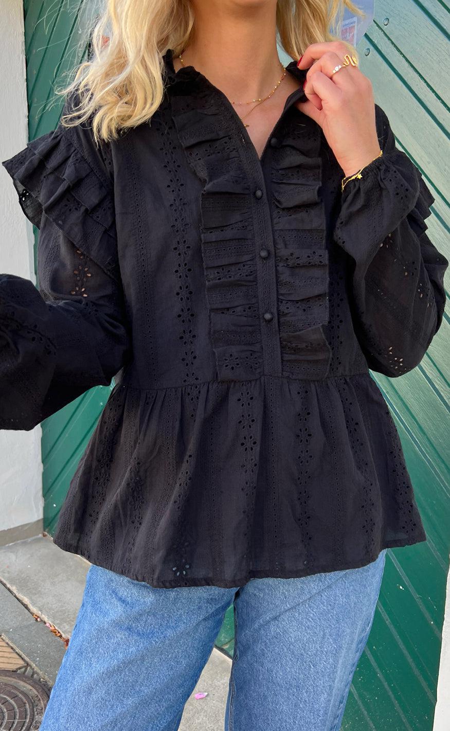 Say INA Copenhagen Bluse - Frida - Black Broderie Anglaise