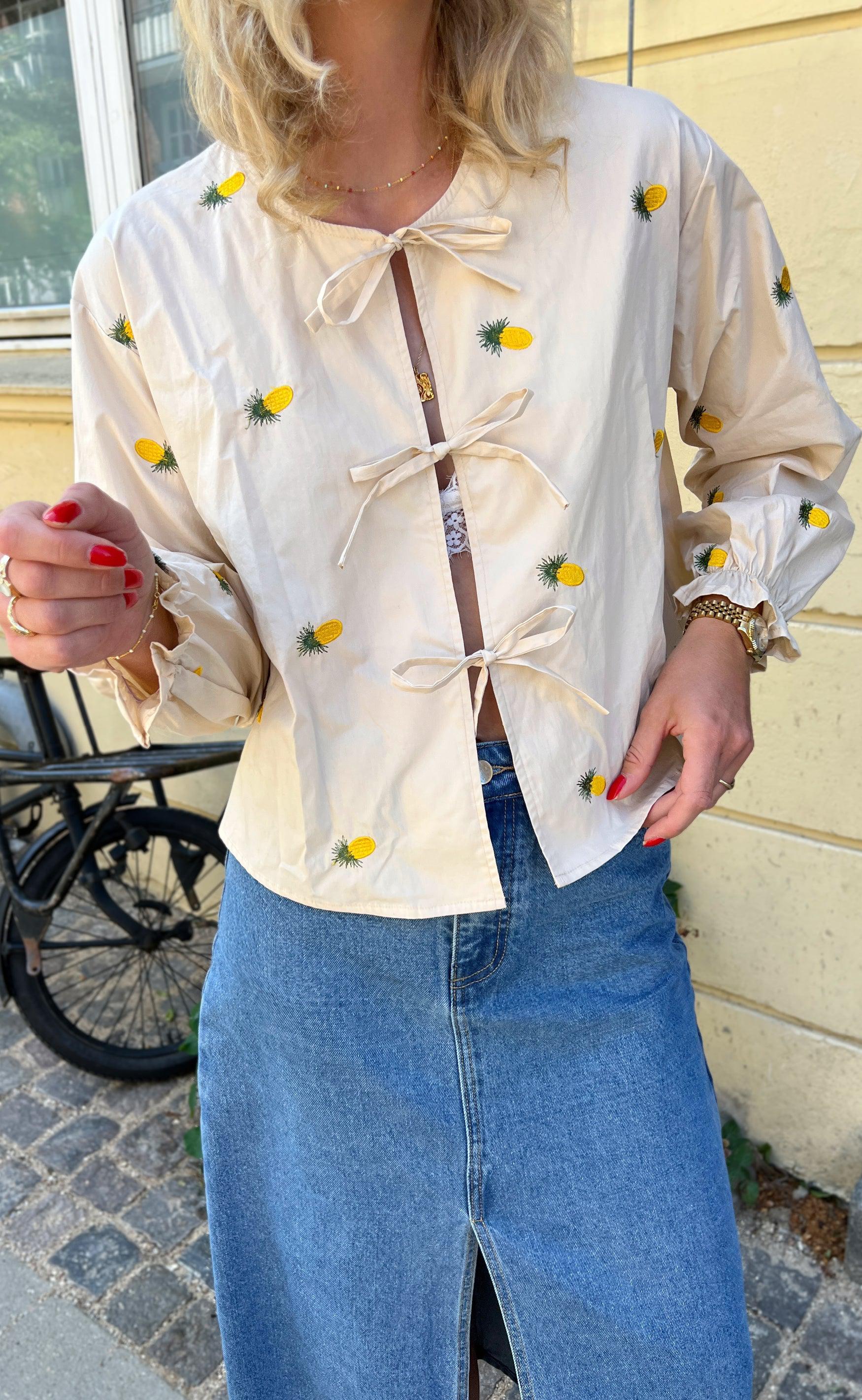 Say INA Copenhagen Bluse - Leonora - Off White W. Pineapple
