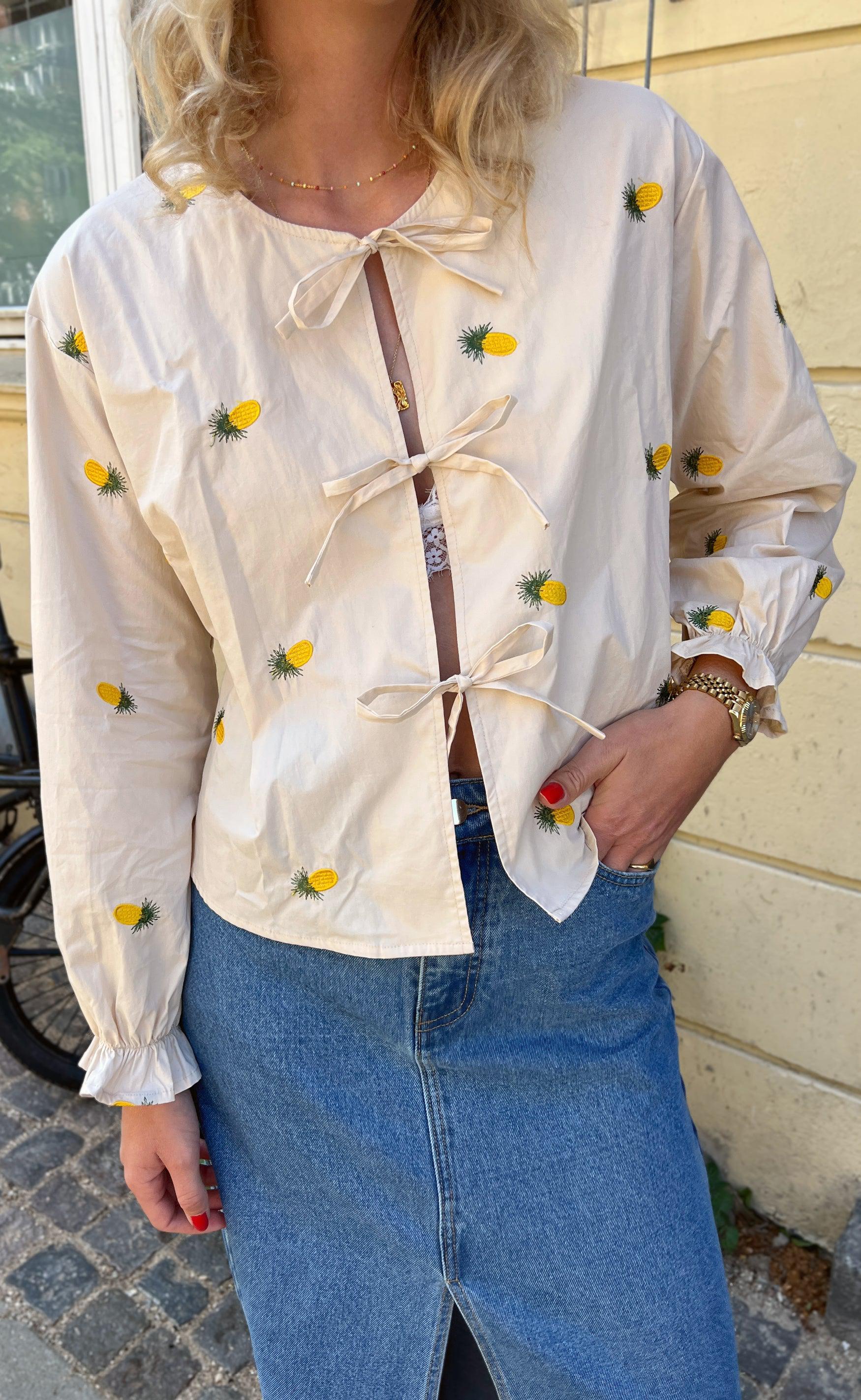 Say INA Copenhagen Bluse - Leonora - Off White W. Pineapple