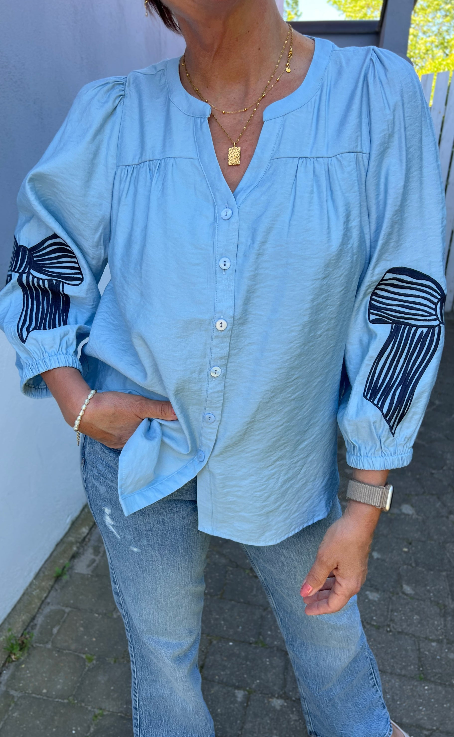 Say INA Copenhagen Bluse - Milly - Light Blue W. Navy Bows