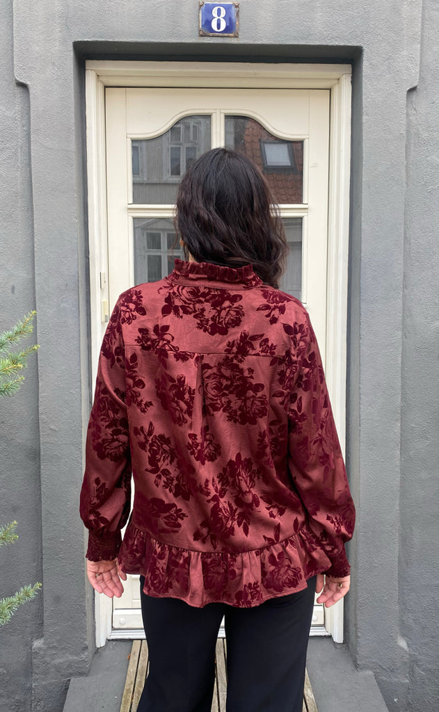 Say INA Copenhagen Bluse - Nora - Bordeaux Flowers