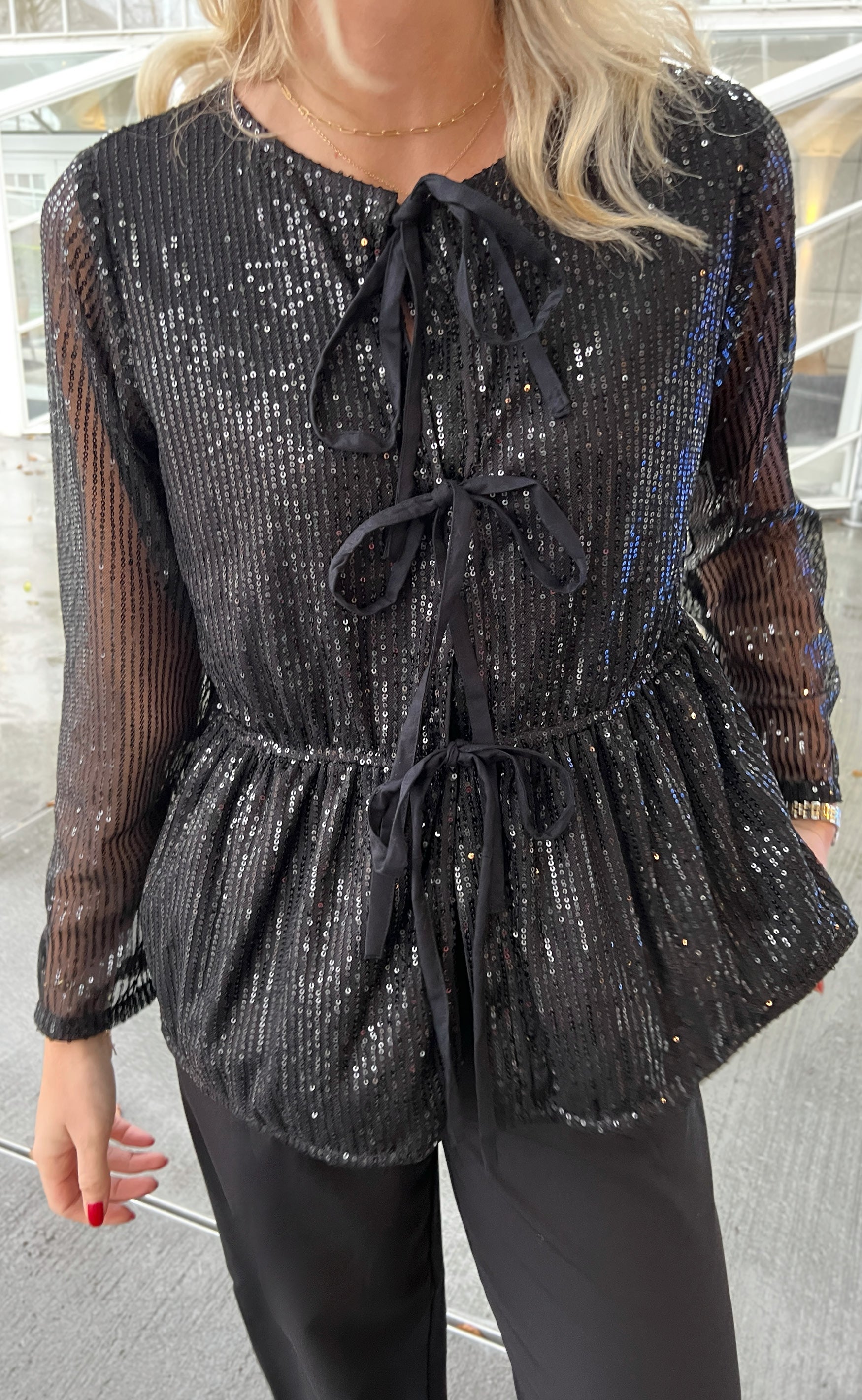 Say INA Copenhagen Bluse - Petra - Black Sequin