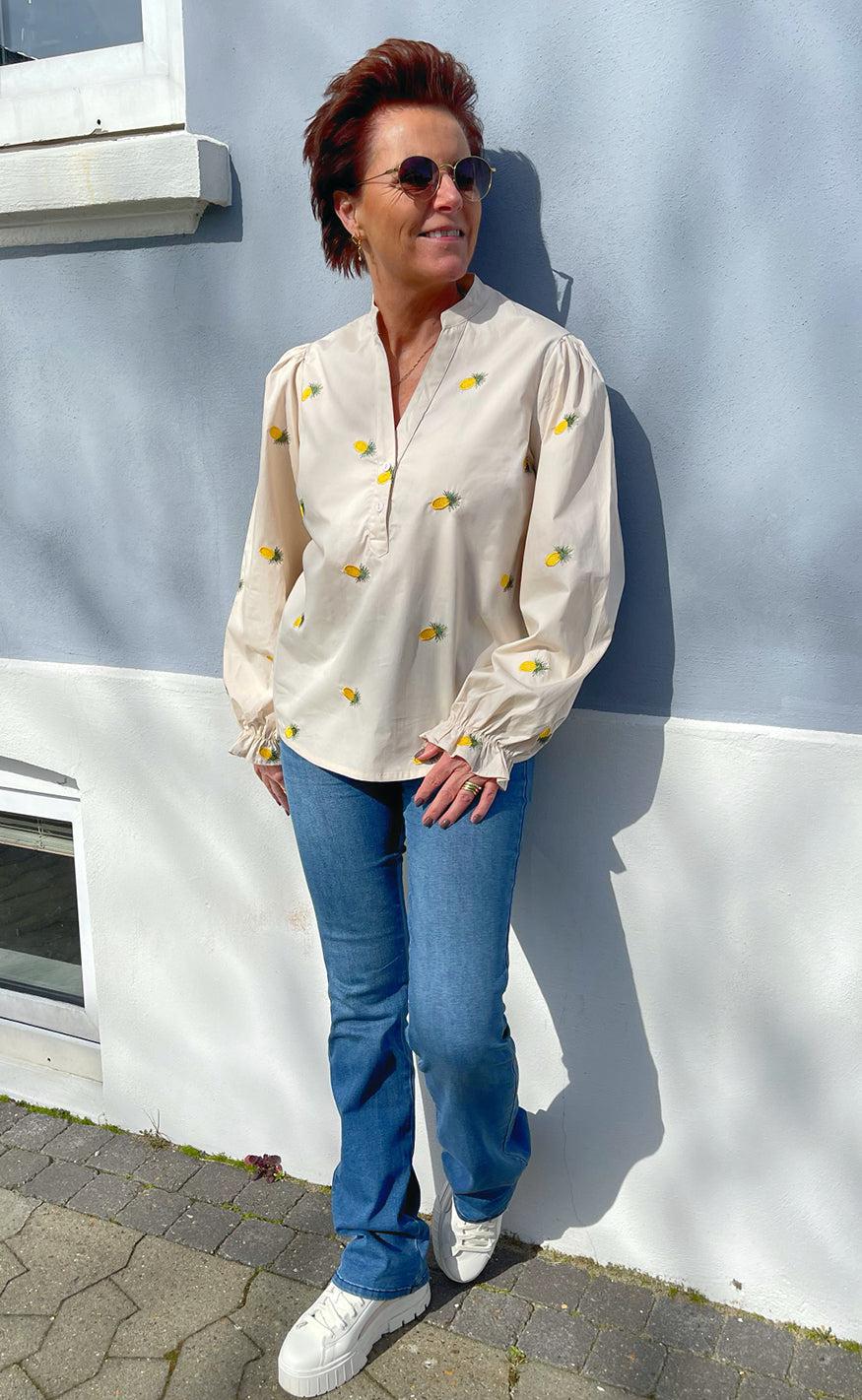 Say INA Copenhagen Bluse - Tiffany - Off White W. Pineapple