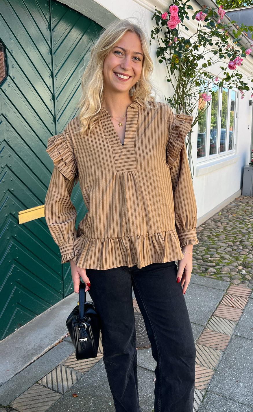 Say INA Copenhagen Bluse - Wilja - Brown Striped