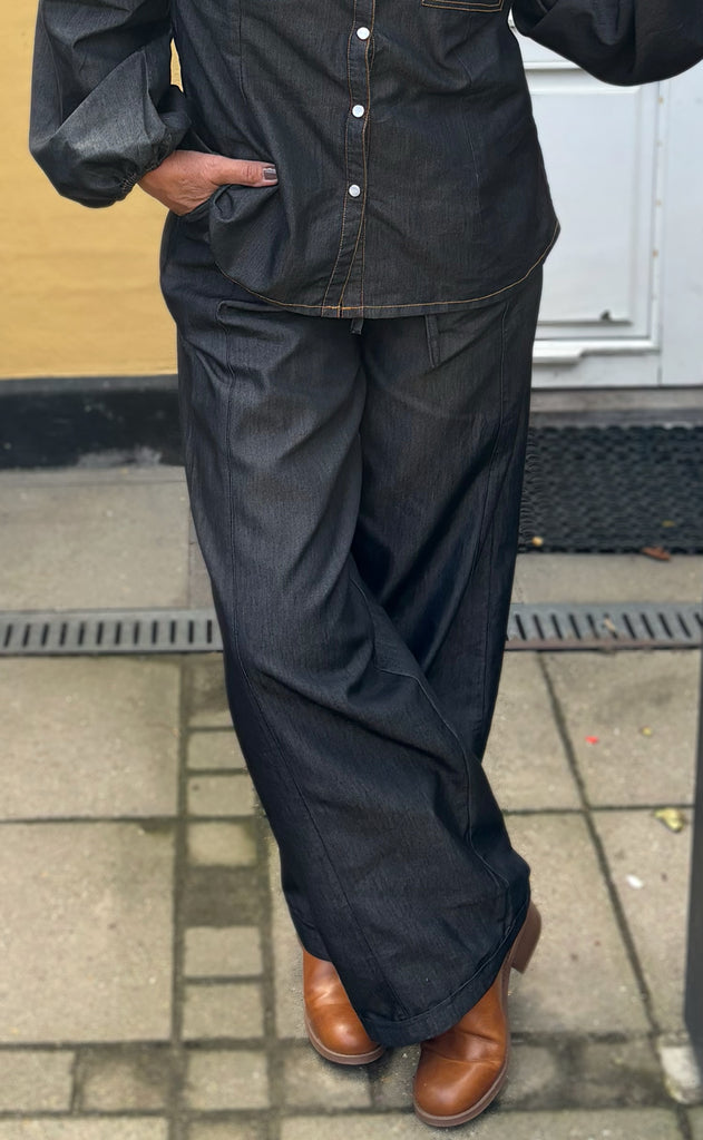 Say INA Copenhagen Bukser - Detia - Black Denim
