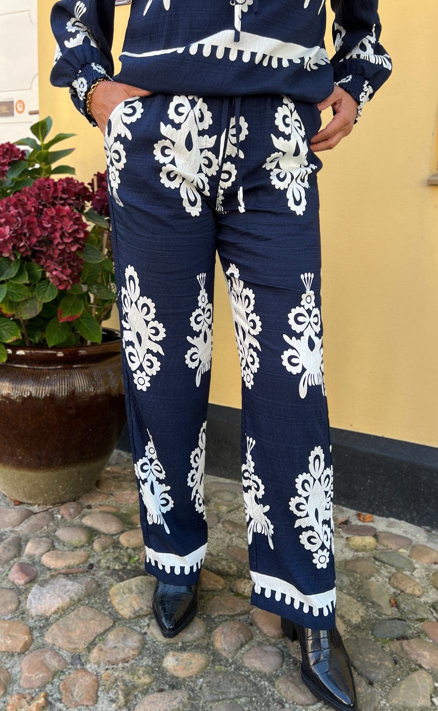 Say INA Copenhagen Bukser - Tora - Navy Blue Paisley