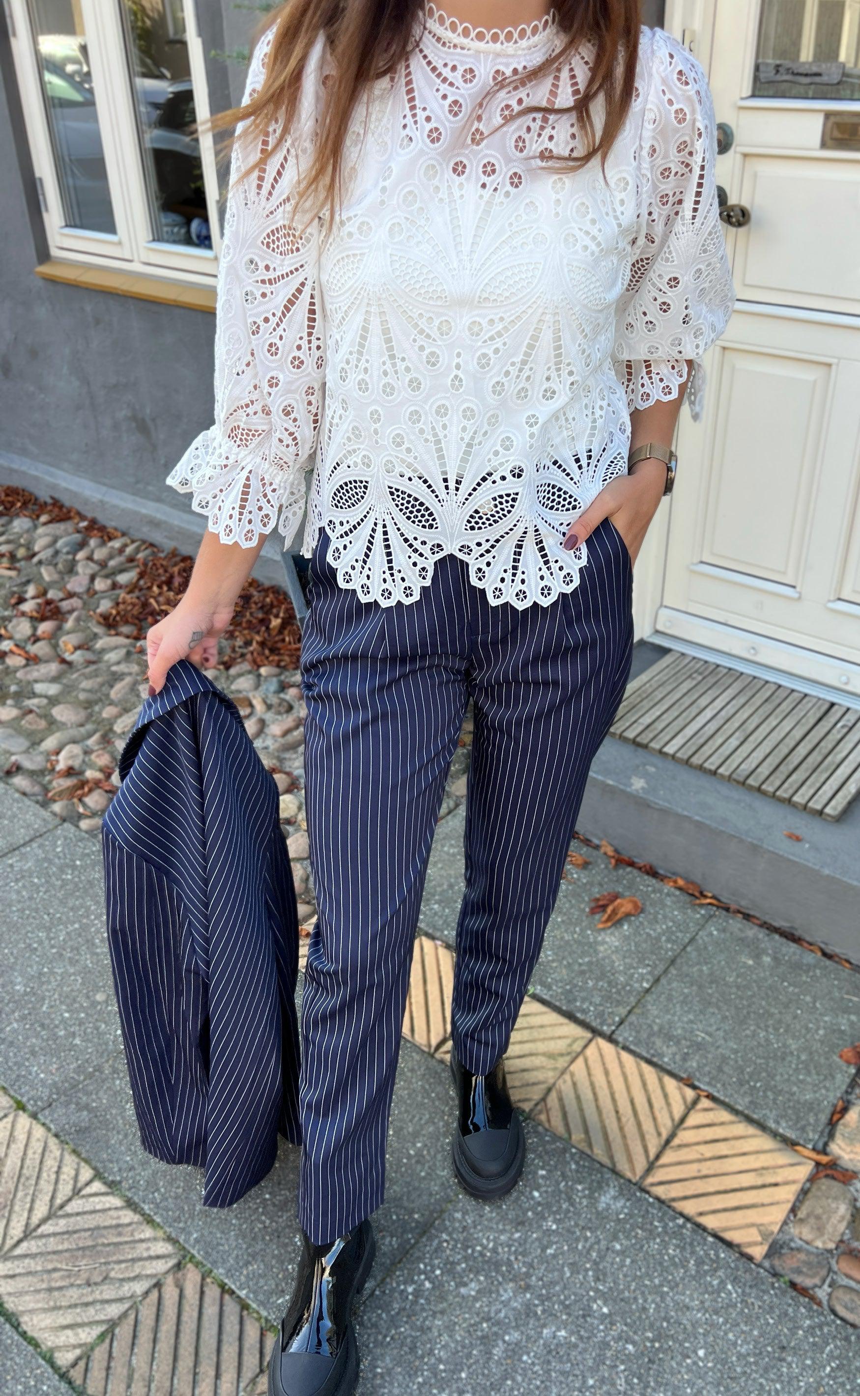 Say INA Copenhagen Bukser - Zoey Straight - Navy Pinstripe