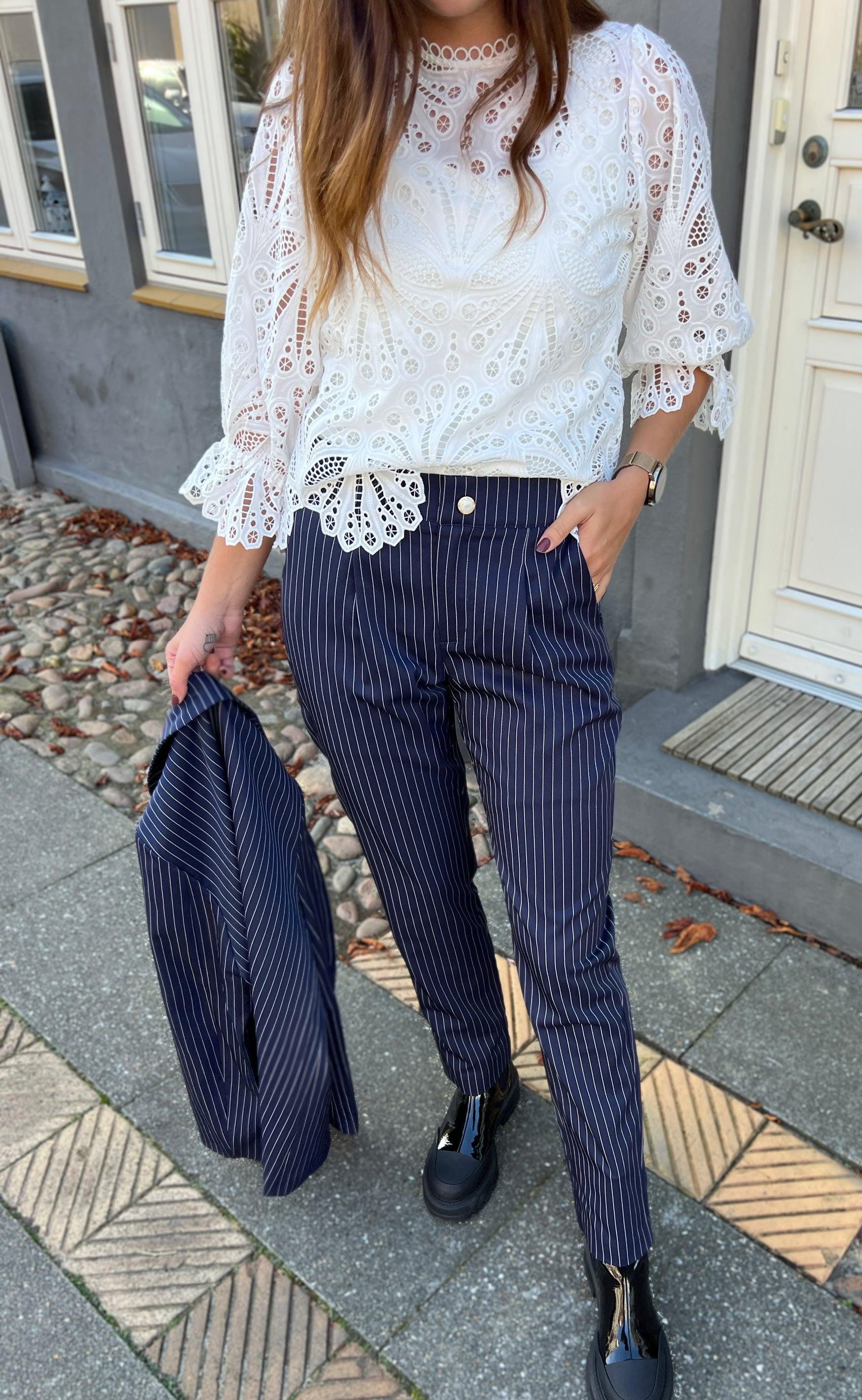Say INA Copenhagen Bukser - Zoey Straight - Navy Pinstripe