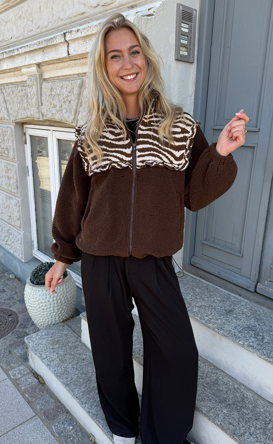 Say INA Copenhagen Fleece Jakke - Fia - Dark Brown W. Zebra