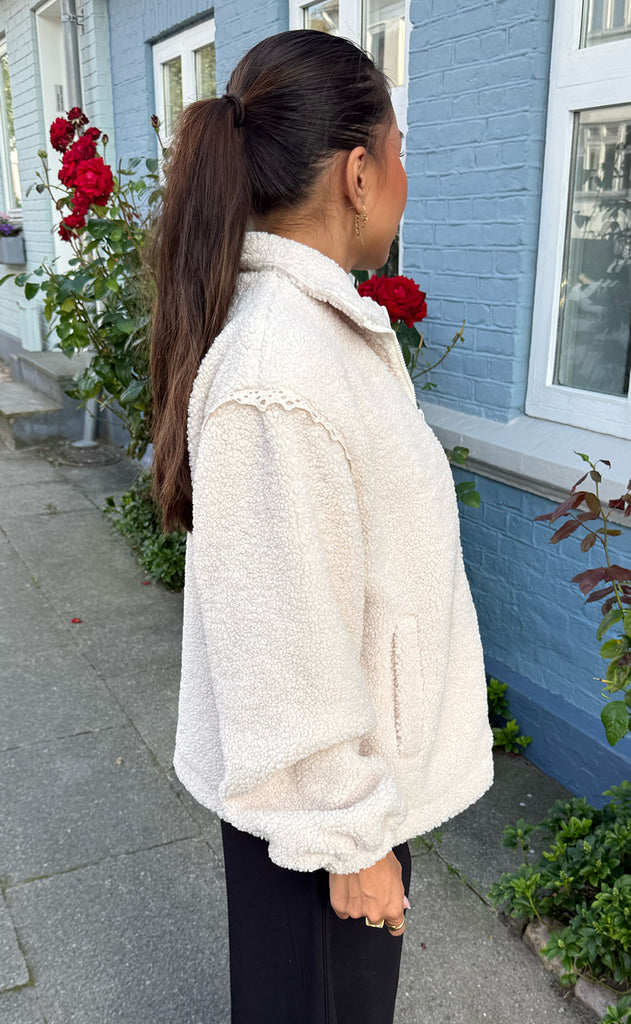 Say INA Copenhagen Fleece Jakke - Fia - Off White