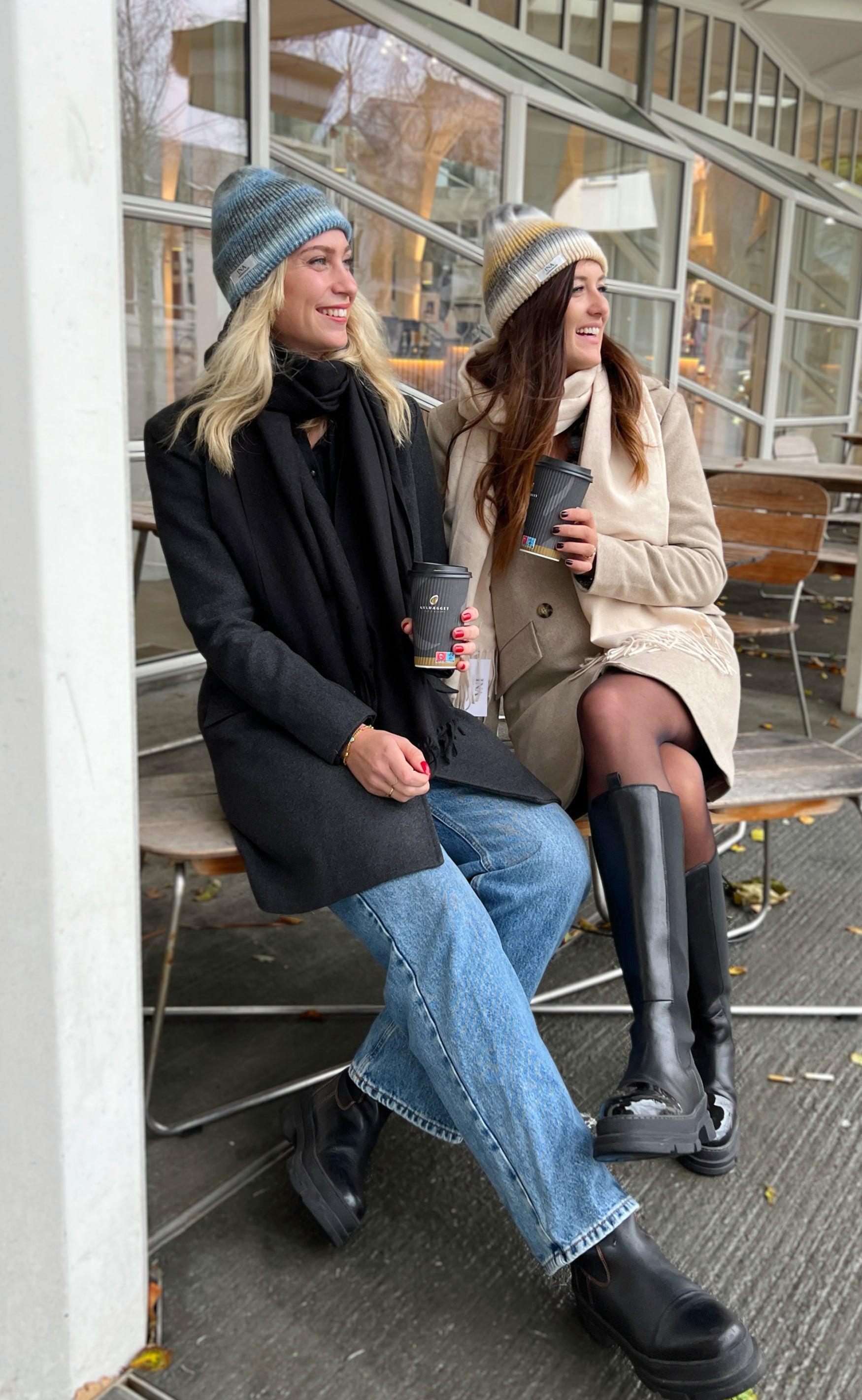 Say INA Copenhagen Halstørklæde - Sif - Black