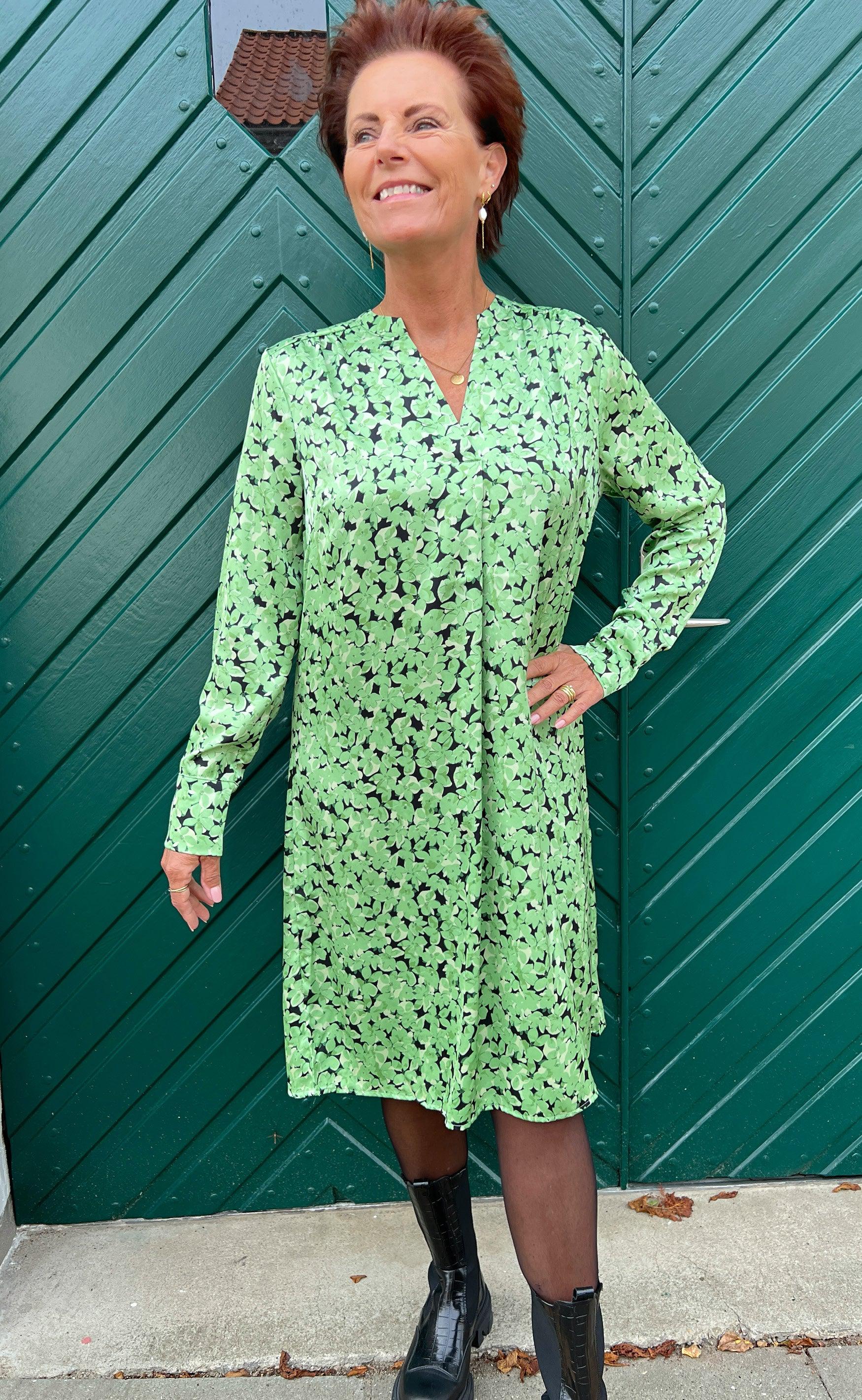Say INA Copenhagen Kjole - Alina - Green Flower