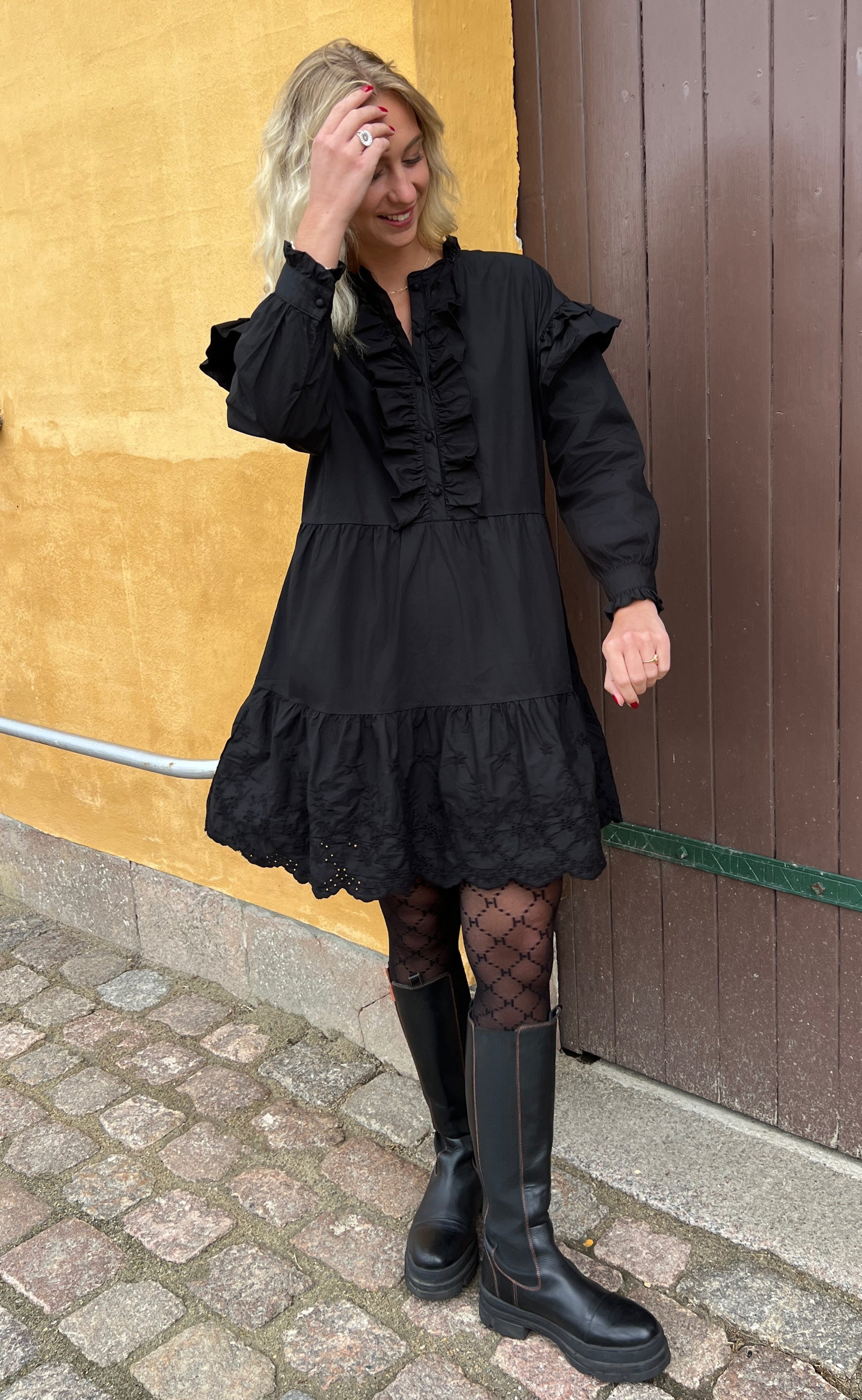 Say INA Copenhagen Kjole - Alma - Black