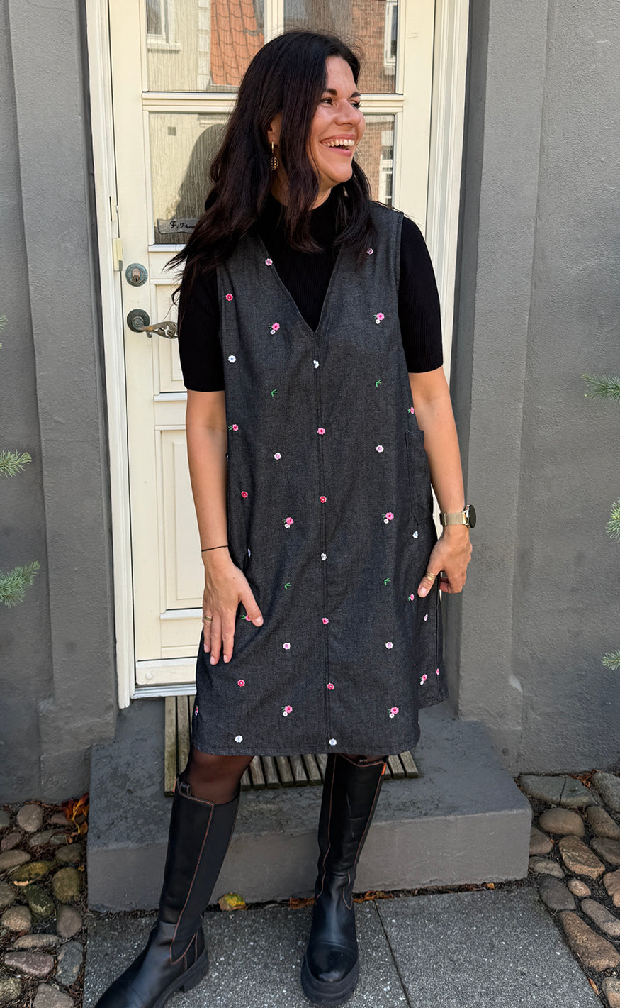 Say INA Copenhagen Kjole - Ania Spencer - Black Denim W. Flowers