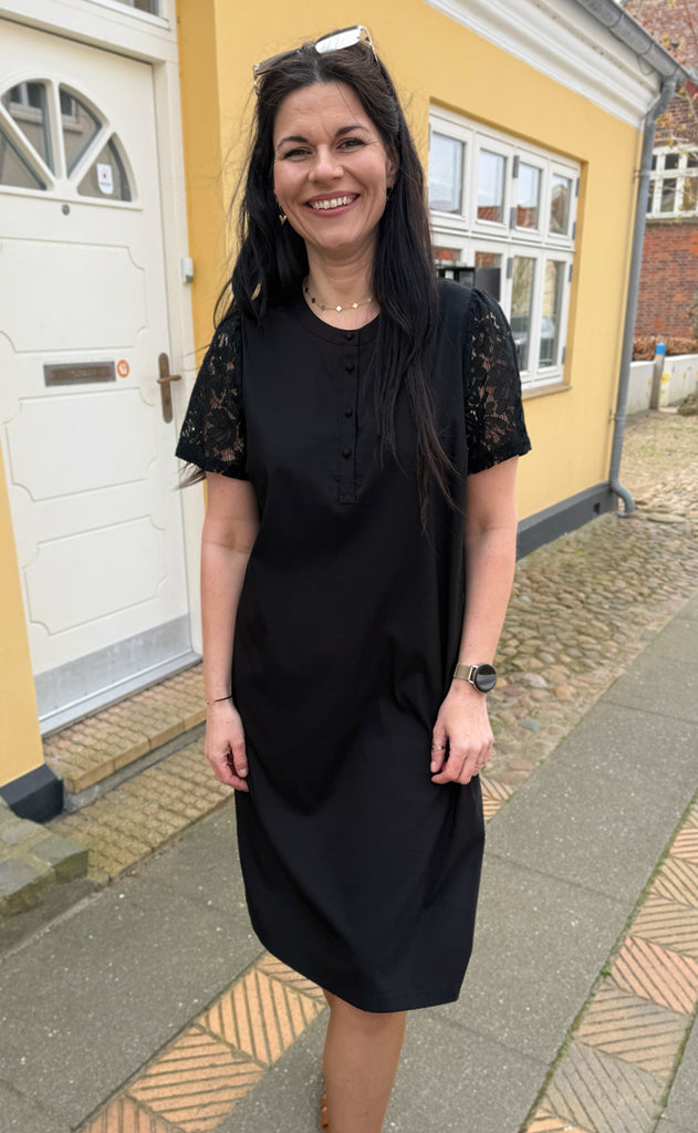 Say INA Copenhagen Kjole - Aria - Black