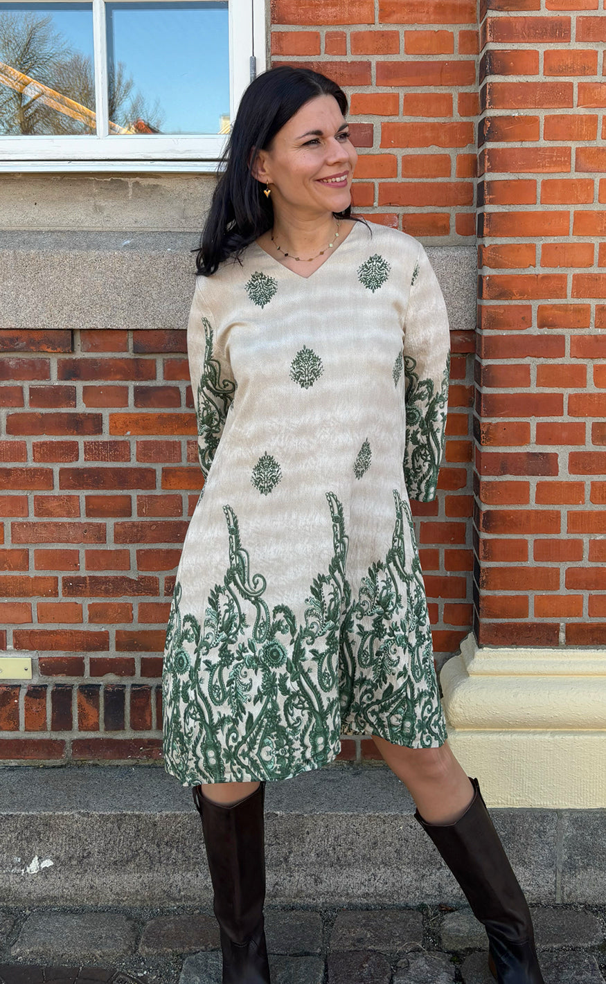 Say INA Copenhagen Kjole - Arianna - Green Paisley