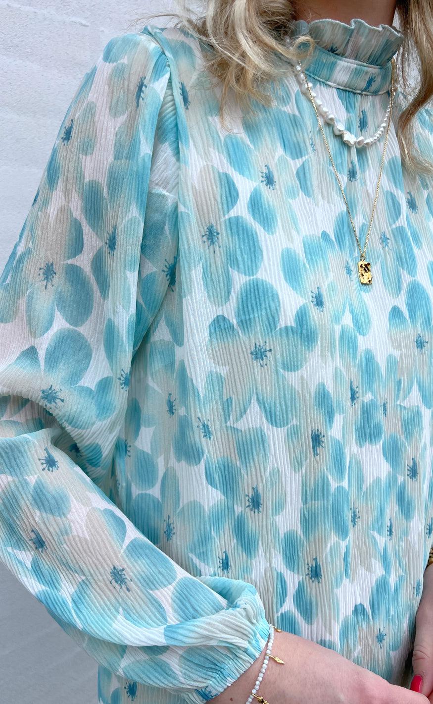 Say INA Copenhagen Kjole - Caja Plisse - Aqua Flower