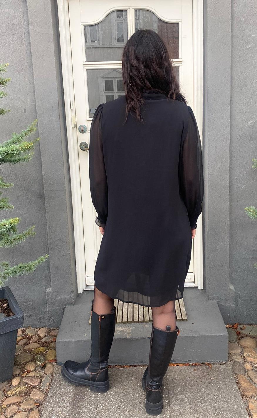 Say INA Copenhagen Kjole - Cami - Black