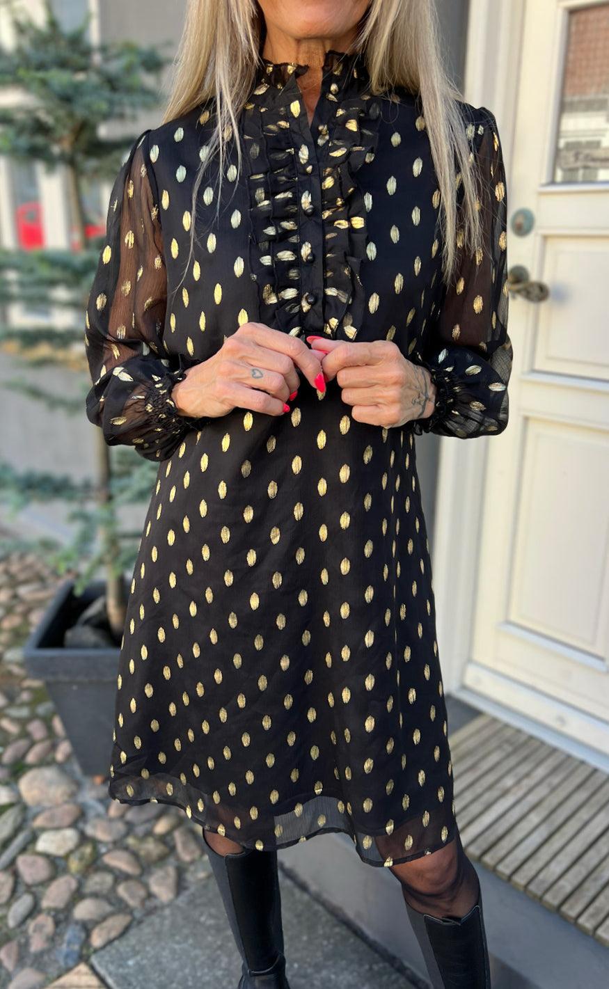 Say INA Copenhagen Kjole - Cami - Black W. Gold Dots
