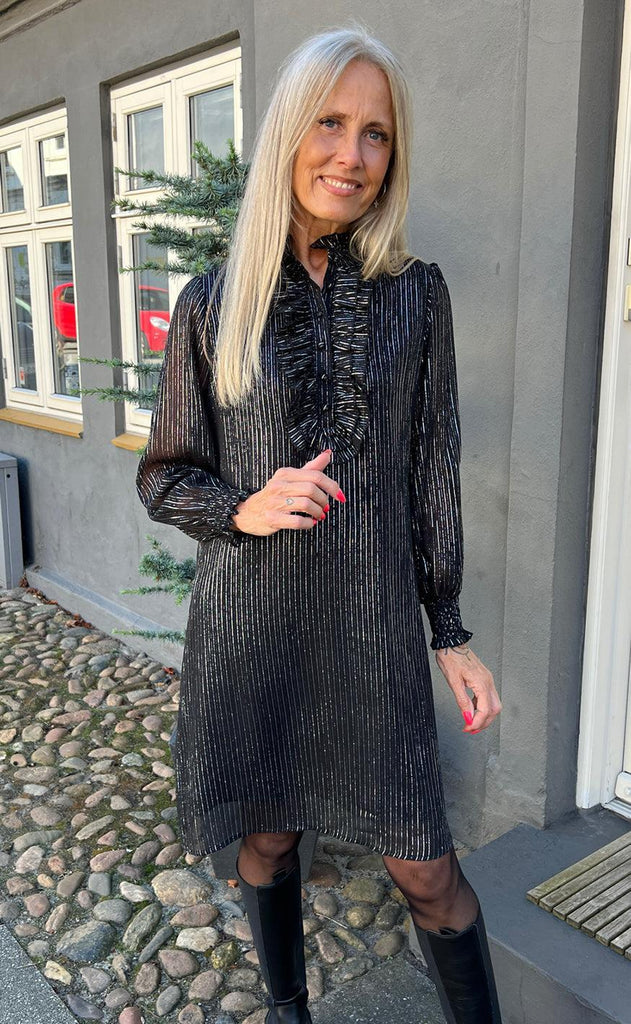 Say INA Copenhagen Kjole - Cami - Black W. Lurex Stripes