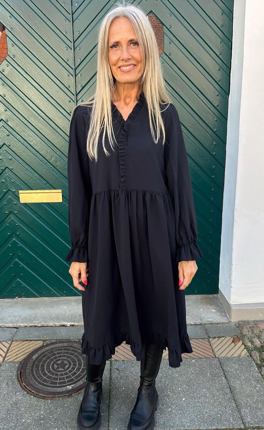 Say INA Copenhagen Kjole - Catja - Black