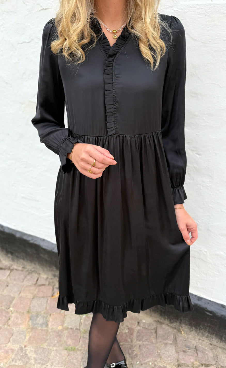 Say INA Copenhagen Kjole - Catja - Black Satin