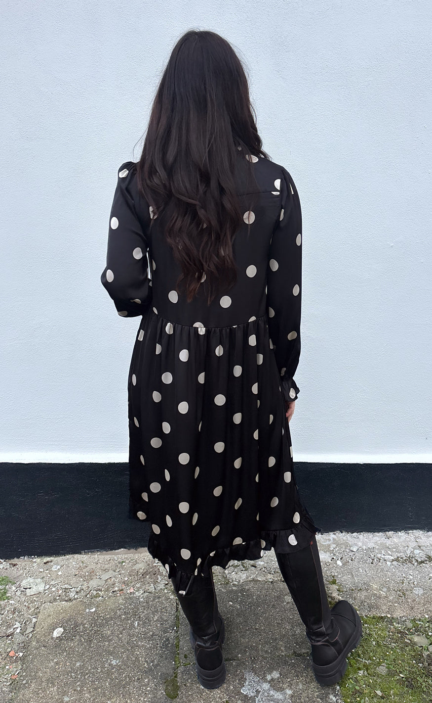 Say INA Copenhagen Kjole - Catja - Black W. Big Dots
