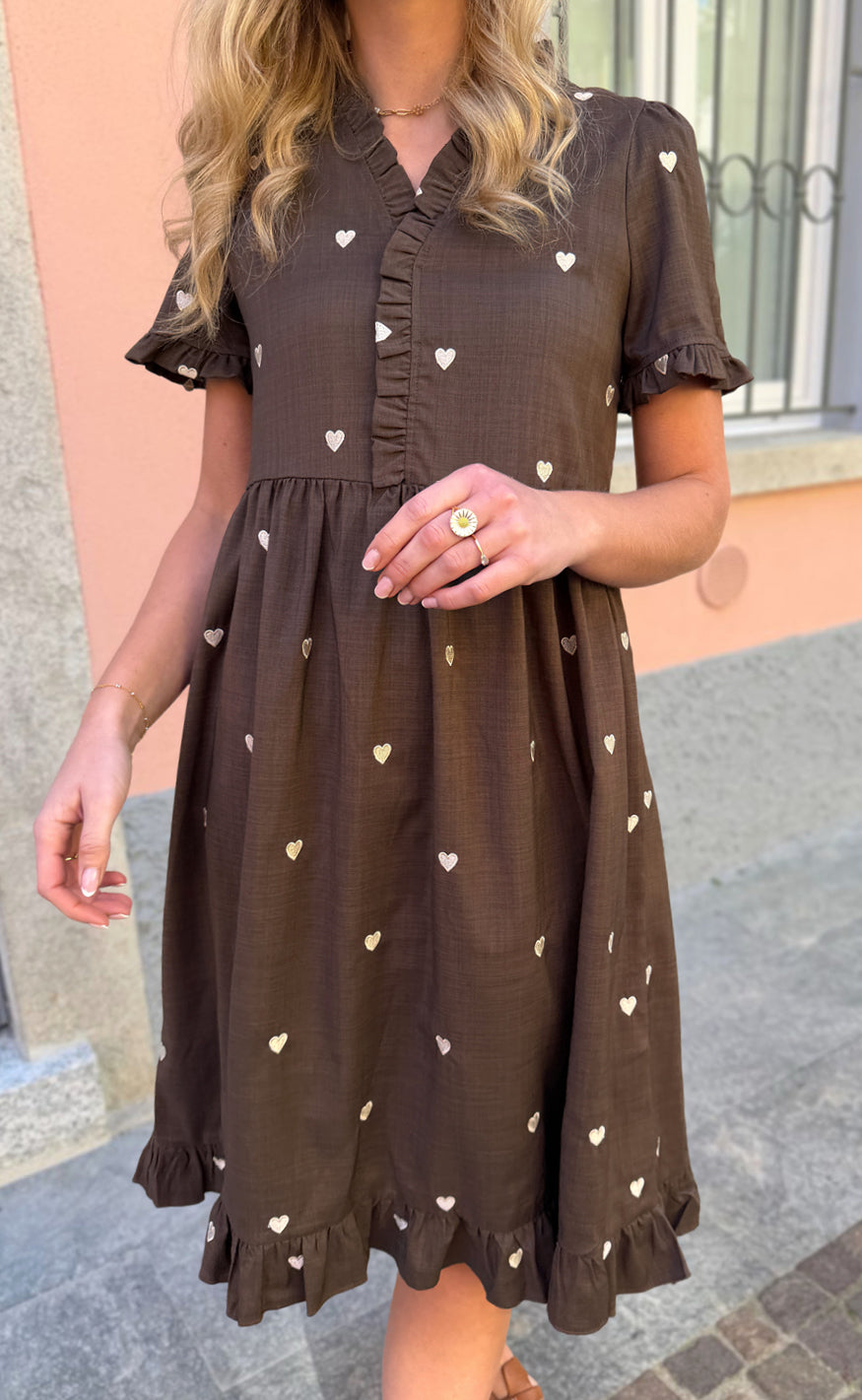 Say INA Copenhagen Kjole - Catja Summer Long - Dark Brown W. Off White Embroidery Hearts