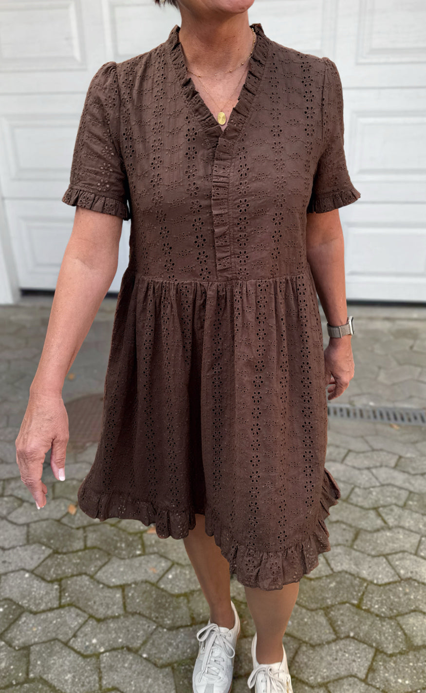 Say INA Copenhagen Kjole - Catja Summer - Mocca Broderie Anglaise