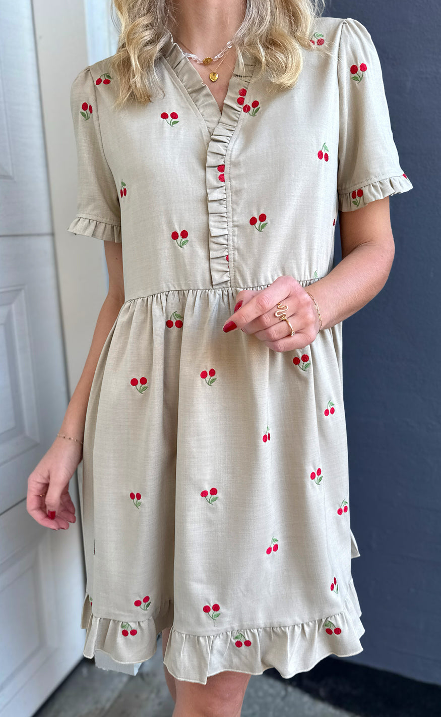 Say INA Copenhagen Kjole - Catja Summer - Sand W. Cherries