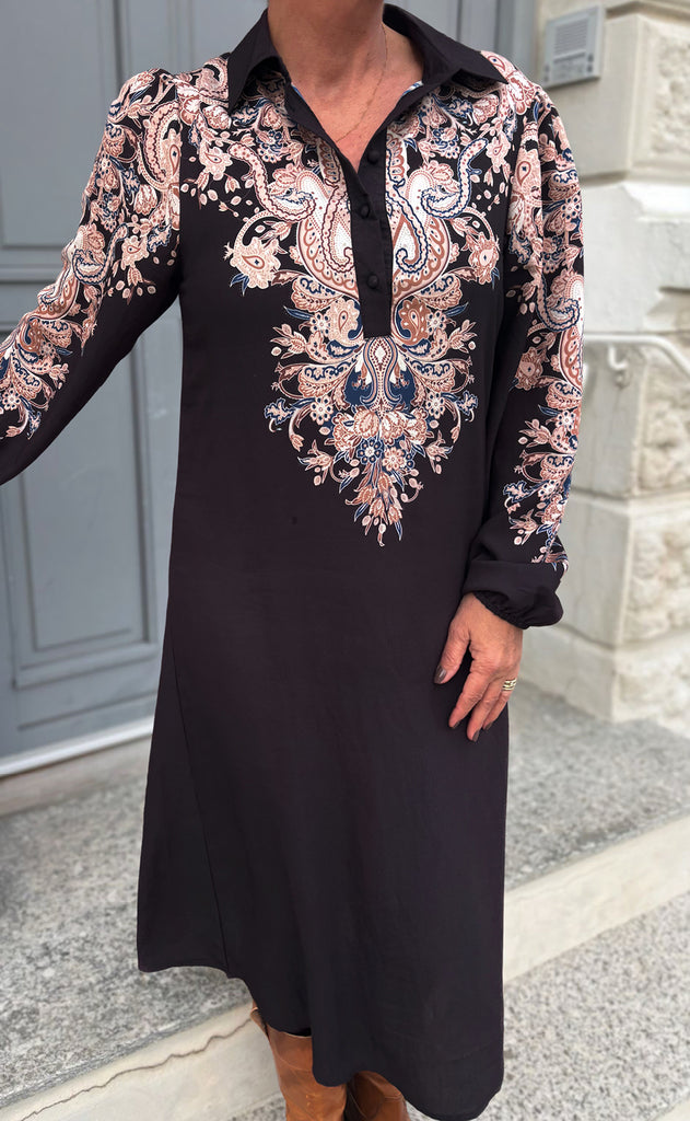 Say INA Copenhagen Kjole - Celeste LS - Black W. Paisley