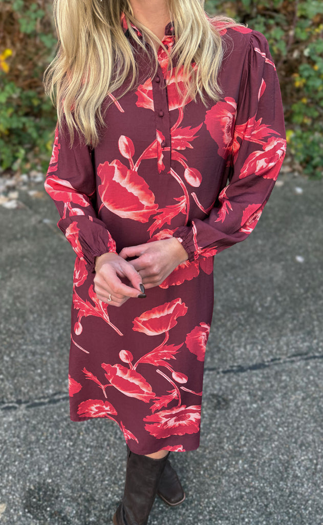 Say INA Copenhagen Kjole - Celeste LS - Burgundy Flowers