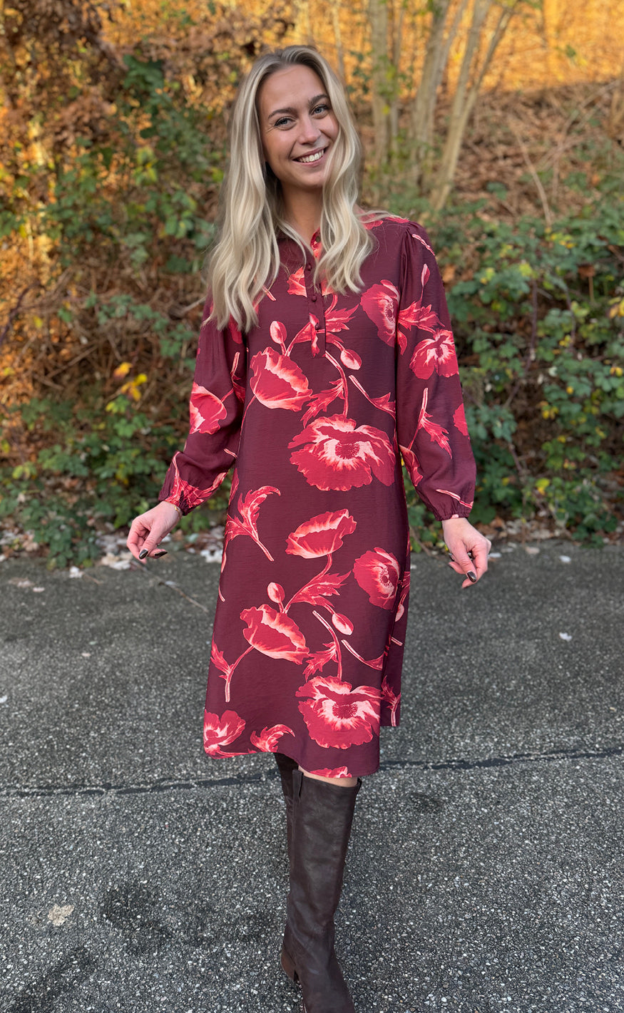 Say INA Copenhagen Kjole - Celeste LS - Burgundy Flowers