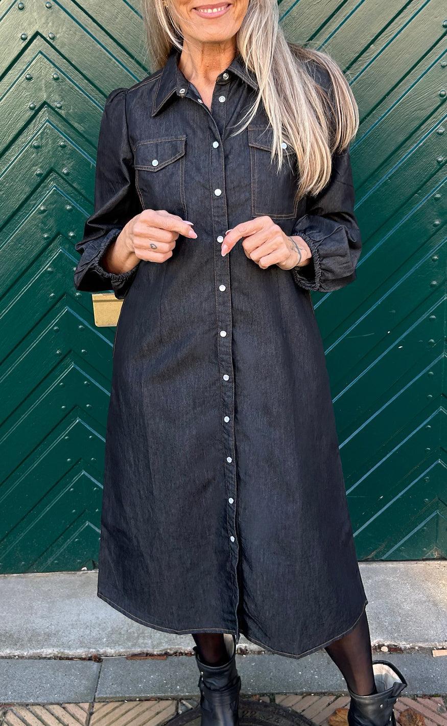 Say INA Copenhagen Kjole - Detia - Black Denim