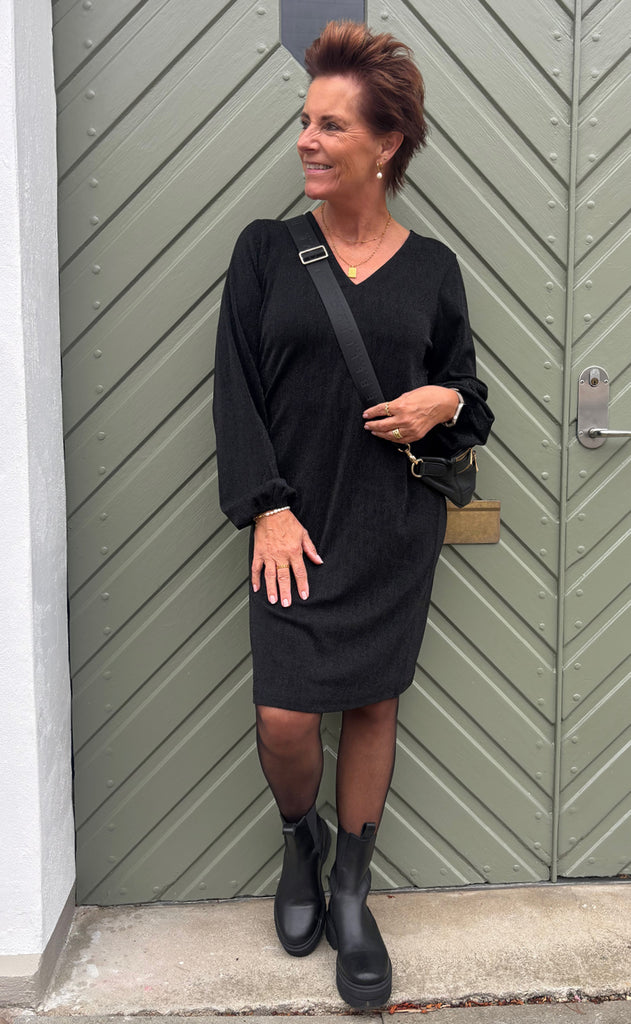 Say INA Copenhagen Kjole - Elina - Black Glitter