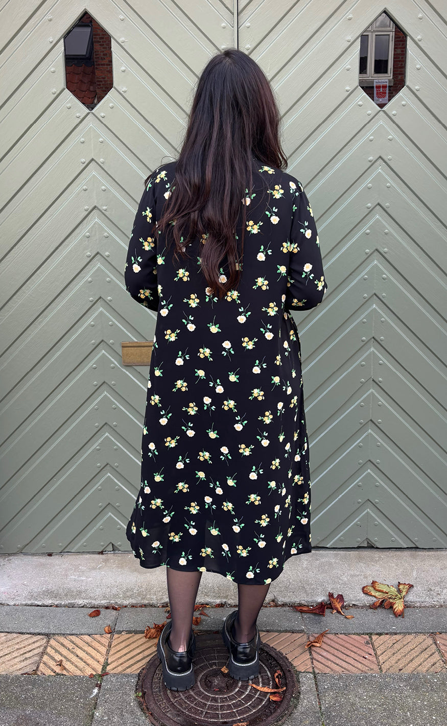Say INA Copenhagen Kjole - Ella - Black W. Small Flowers