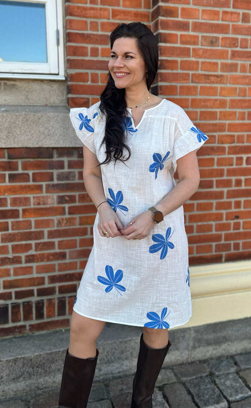 Say INA Copenhagen Kjole - Emma - Blue Leaf Embroidery