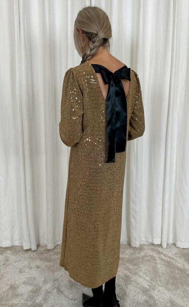 Say INA Copenhagen Kjole - Fia Long - Golden