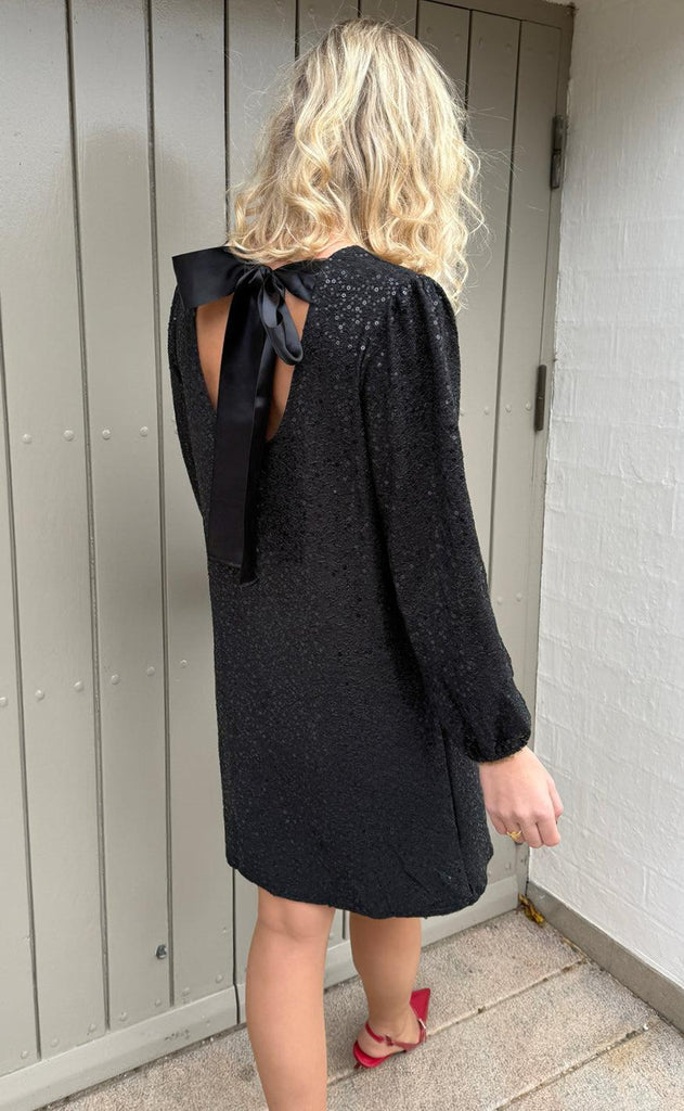 Say INA Copenhagen Kjole - Fia Short - Black Sequin