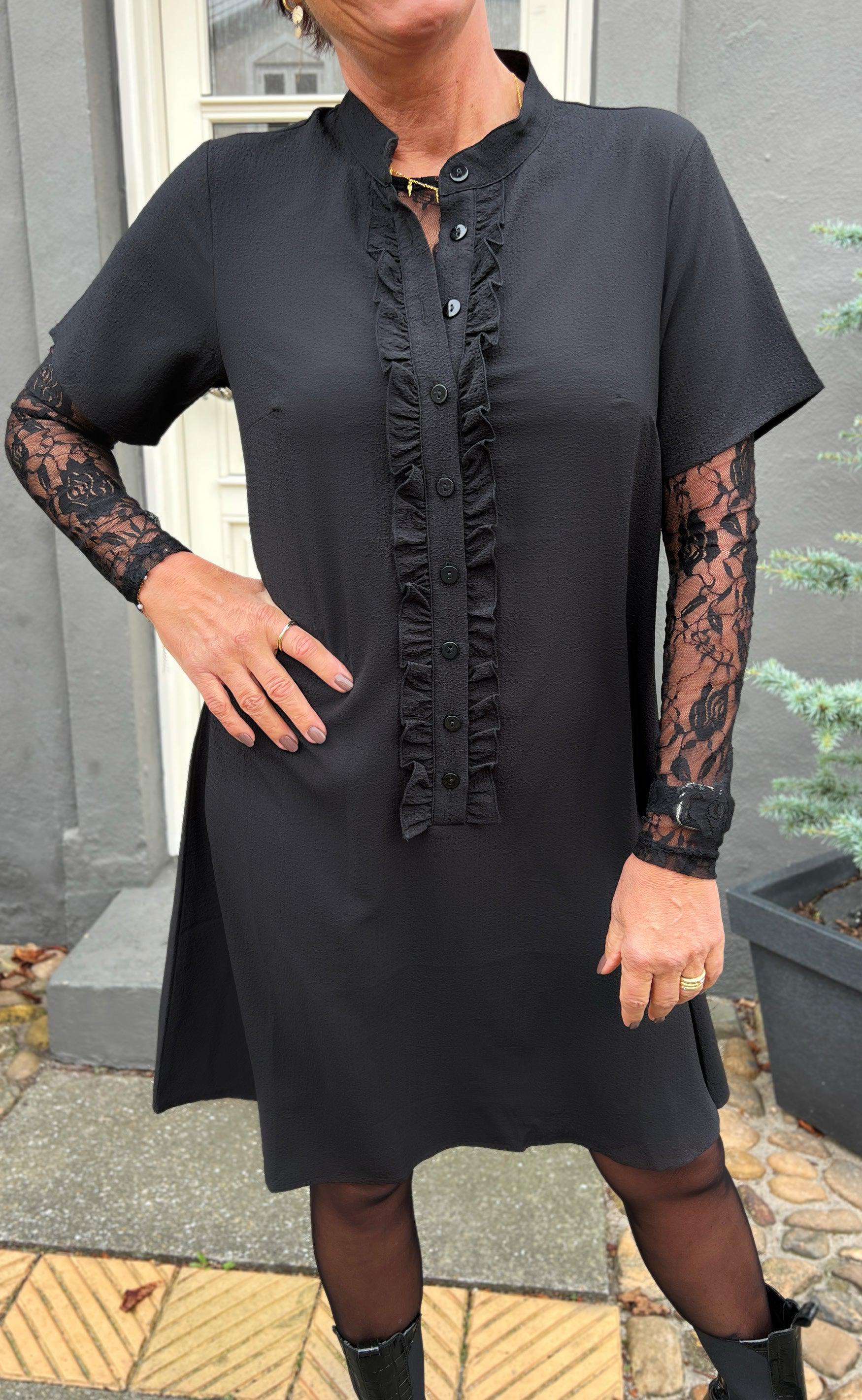 Say INA Copenhagen Kjole - Flora - Black