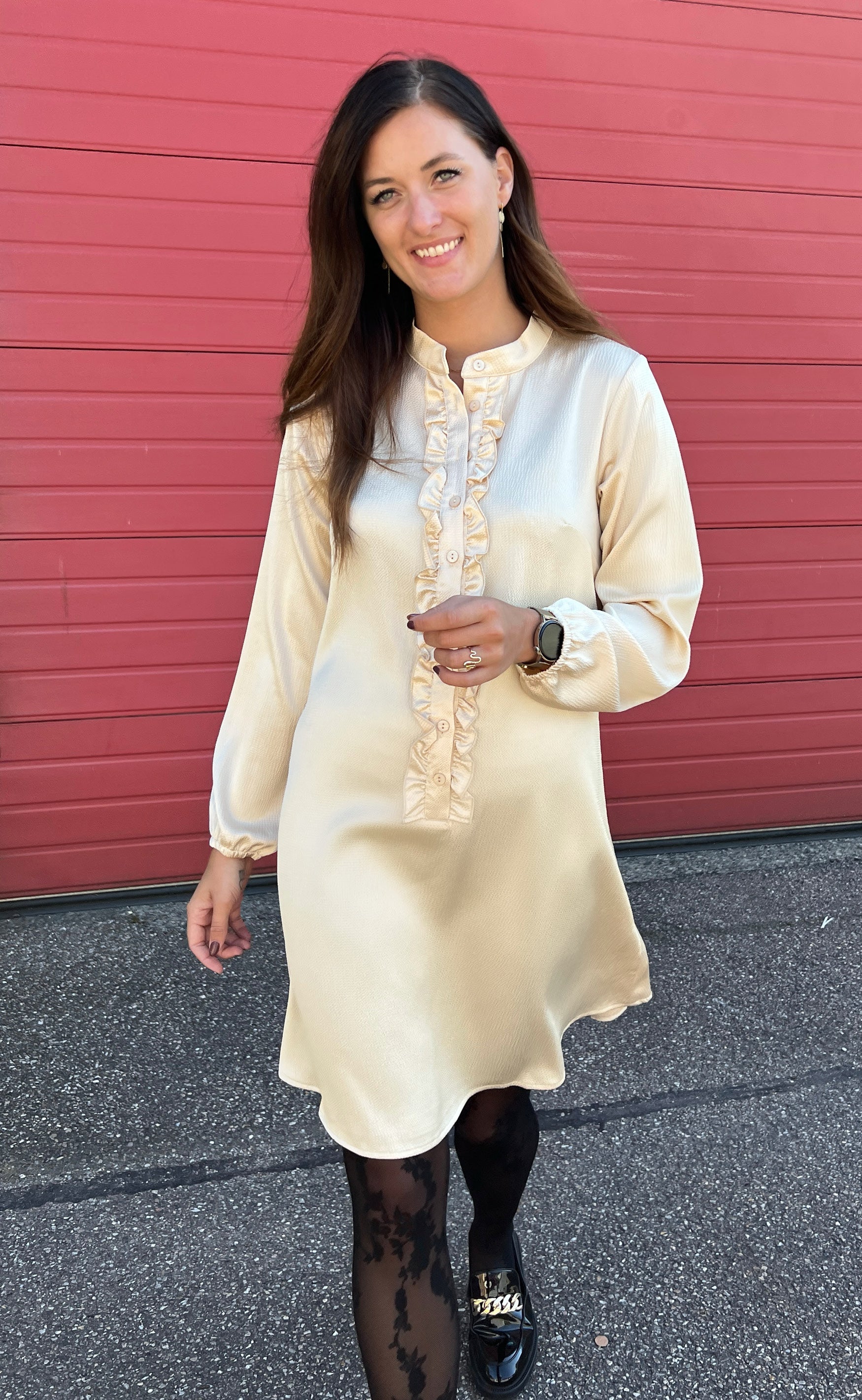 Say INA Copenhagen Kjole - Florina - Shiny Beige