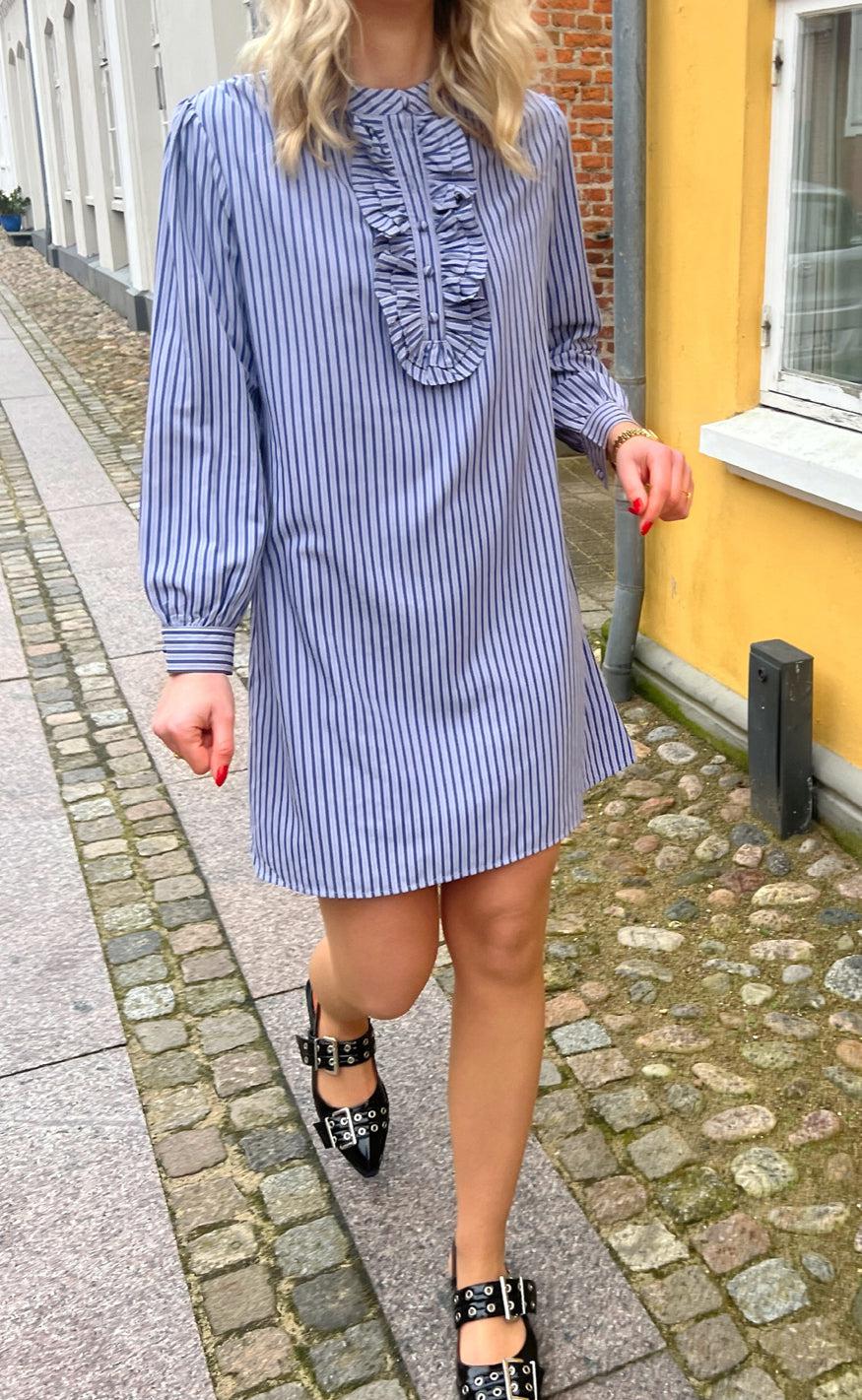 Say INA Copenhagen Kjole - Frederikke - Dark Blue Striped