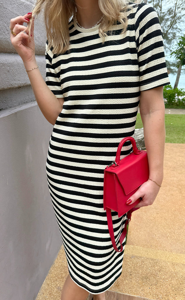 Say INA Copenhagen Kjole - Gina - Black Striped