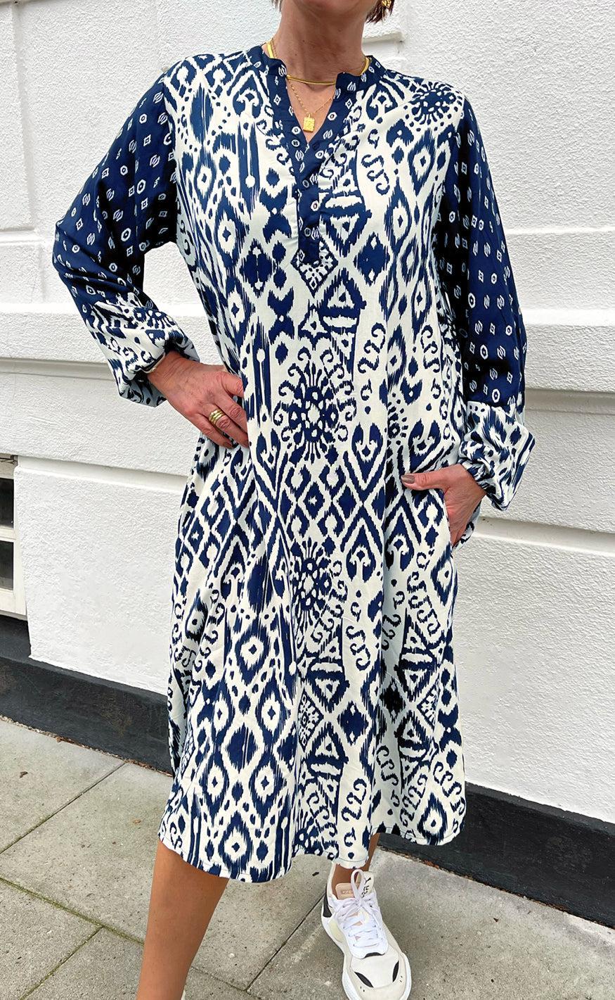 Say INA Copenhagen Kjole - Helena - Creme / Blue