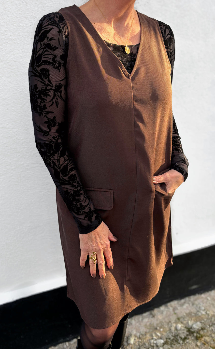 Say INA Copenhagen Kjole - Jessi Spencer - Dark Brown