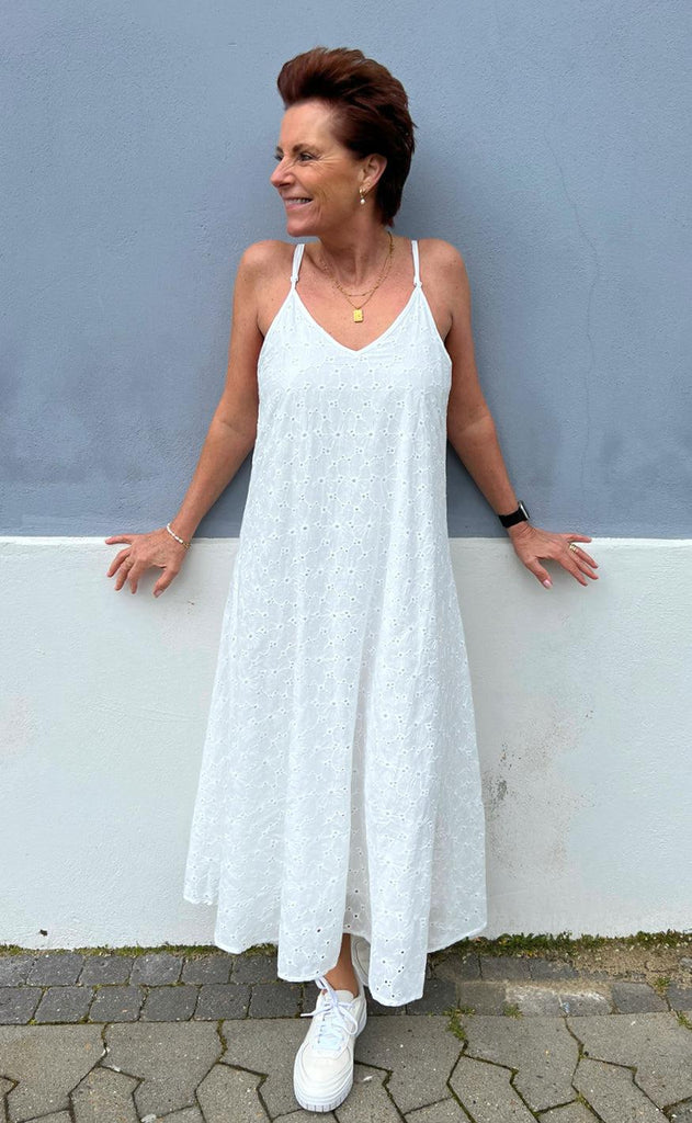 Say INA Copenhagen Kjole - Klara - White Broderi Anglaise