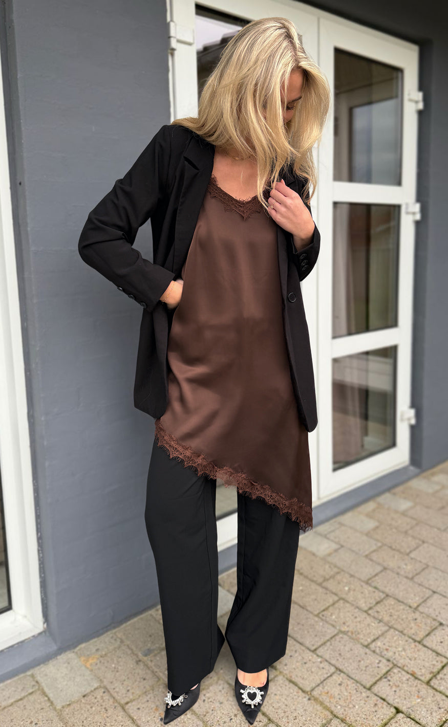 Say INA Copenhagen Kjole - Lavi Lace - Dark Brown Satin