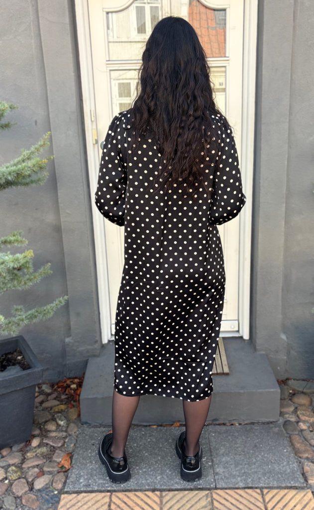 Say INA Copenhagen Kjole - Liara - Black W. White Dots